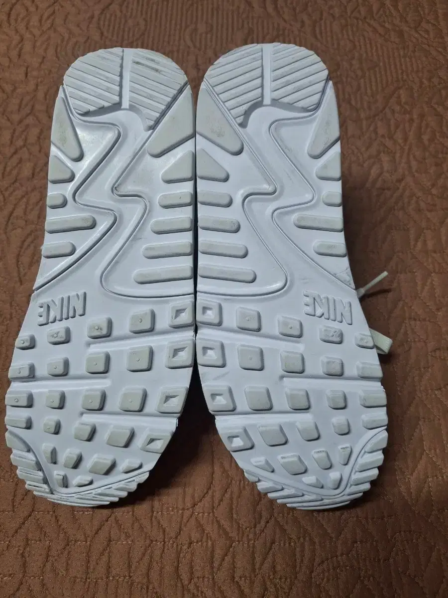 thumbnail-7